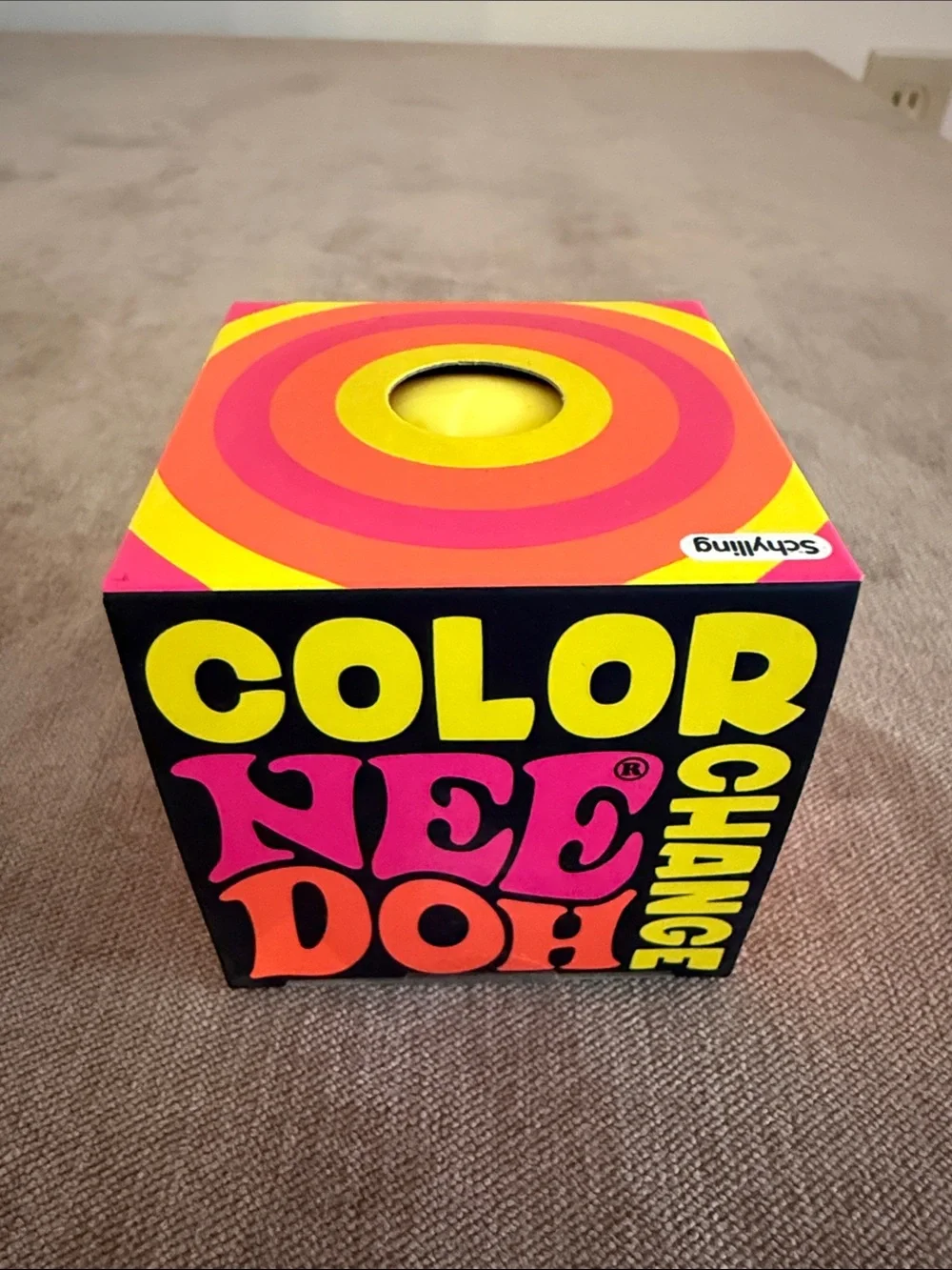Needoh Fuzz Ball The Velvet Squeeze! & Color Change | New